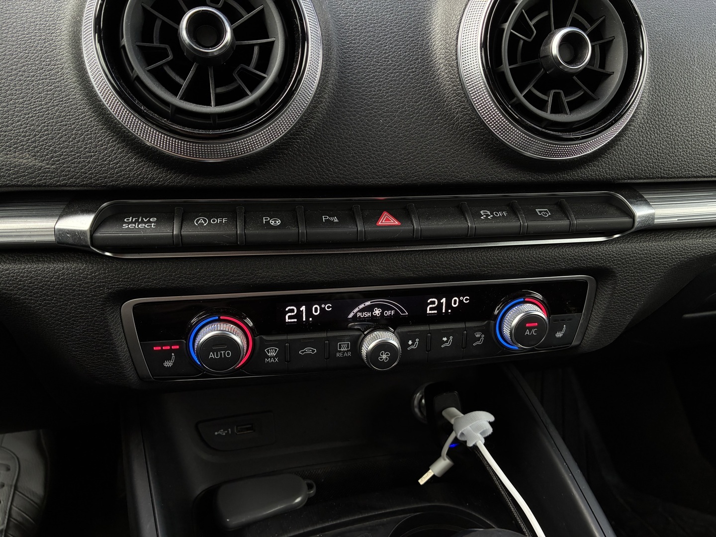 AUDI A3 2018