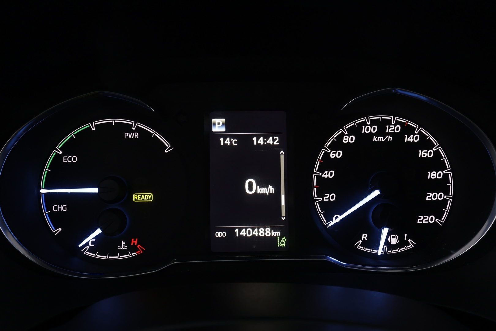 TOYOTA Yaris 2018