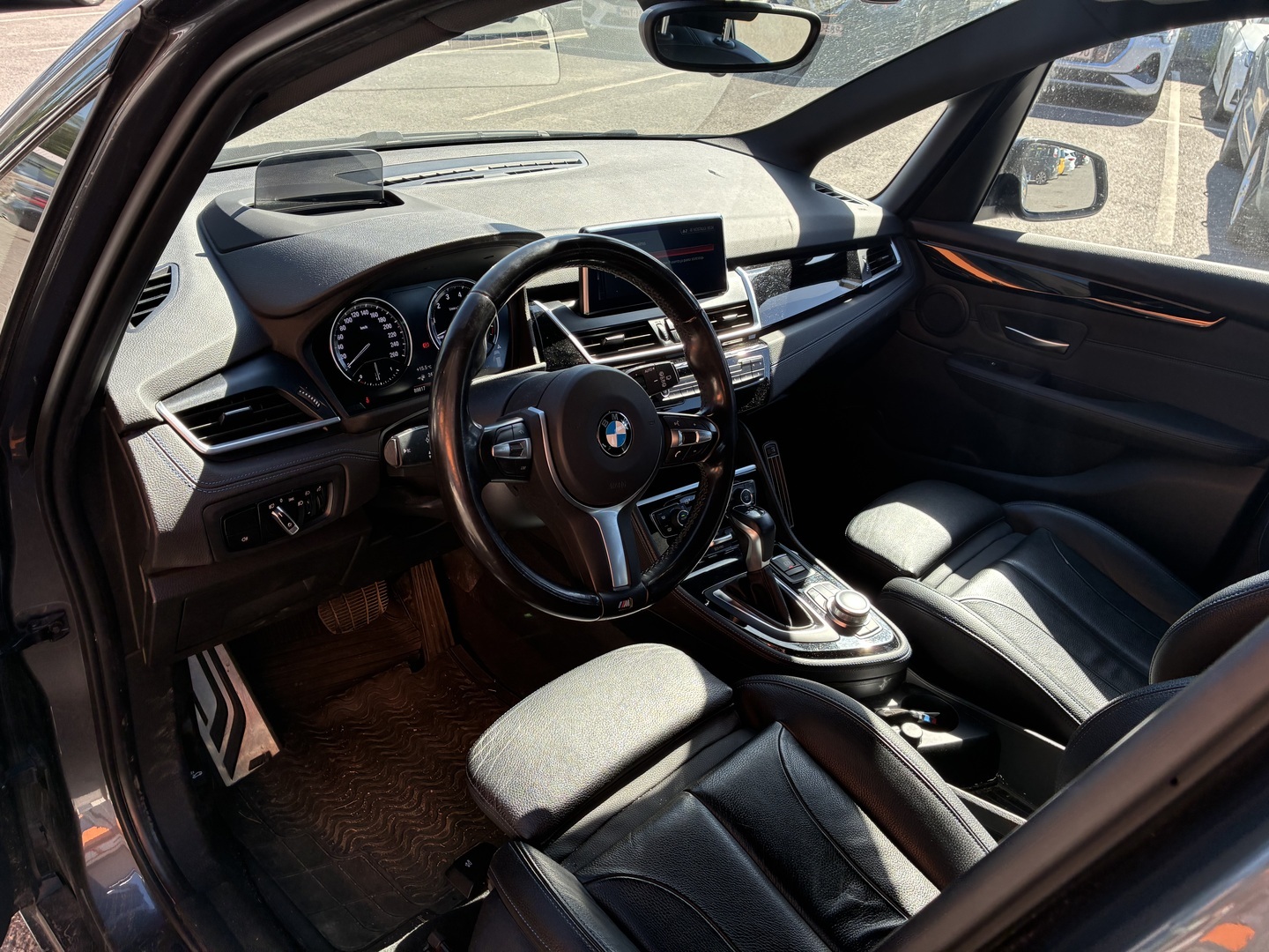 BMW 225 2020