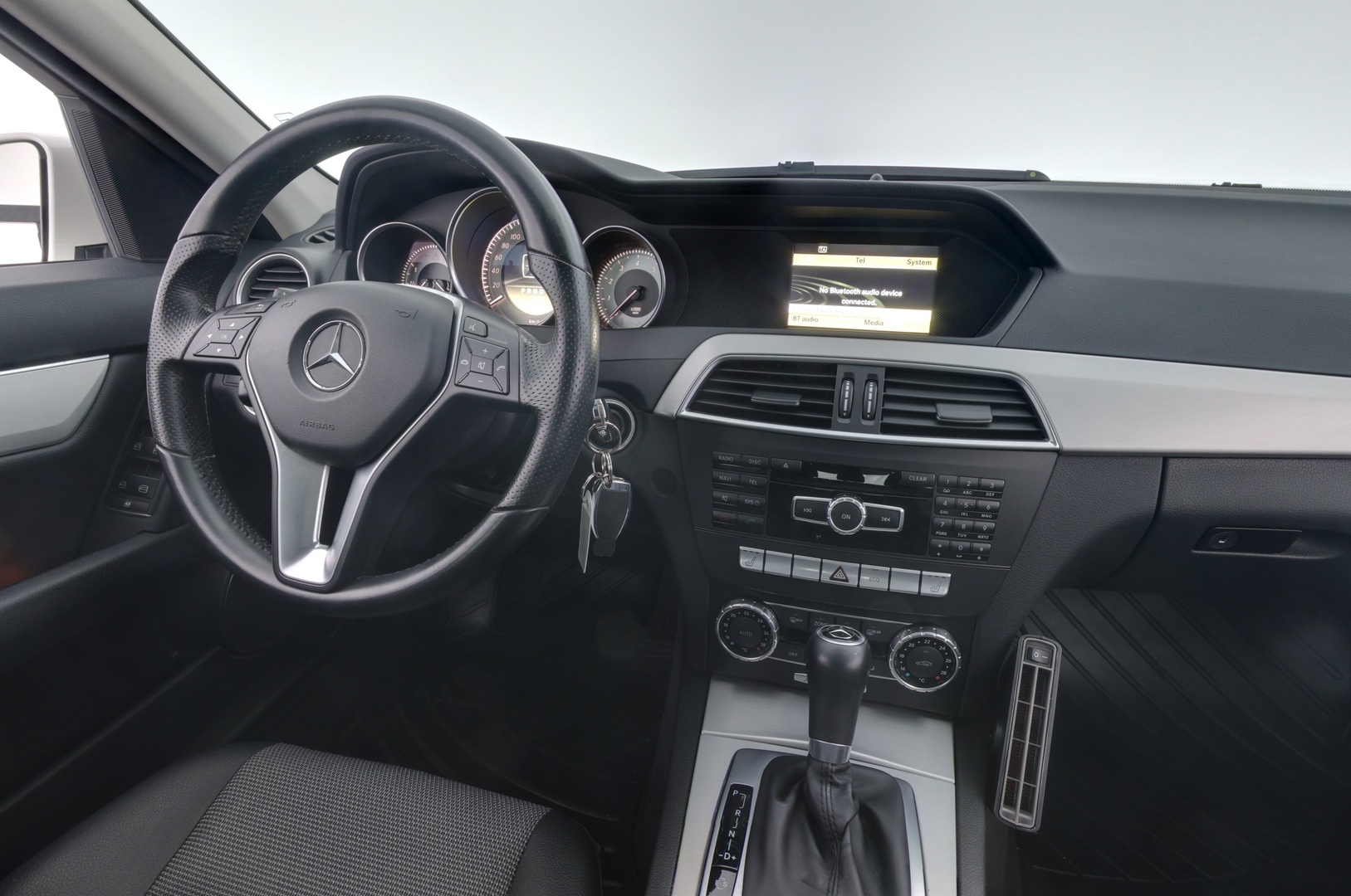 MERCEDES-BENZ C 2012