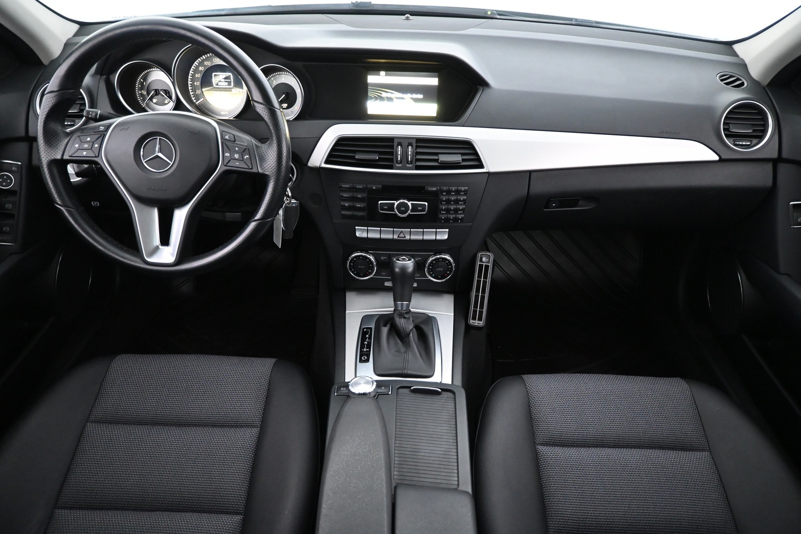 MERCEDES-BENZ C 2012