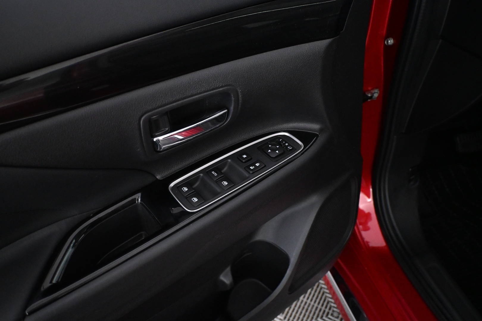 MITSUBISHI Outlander 2017