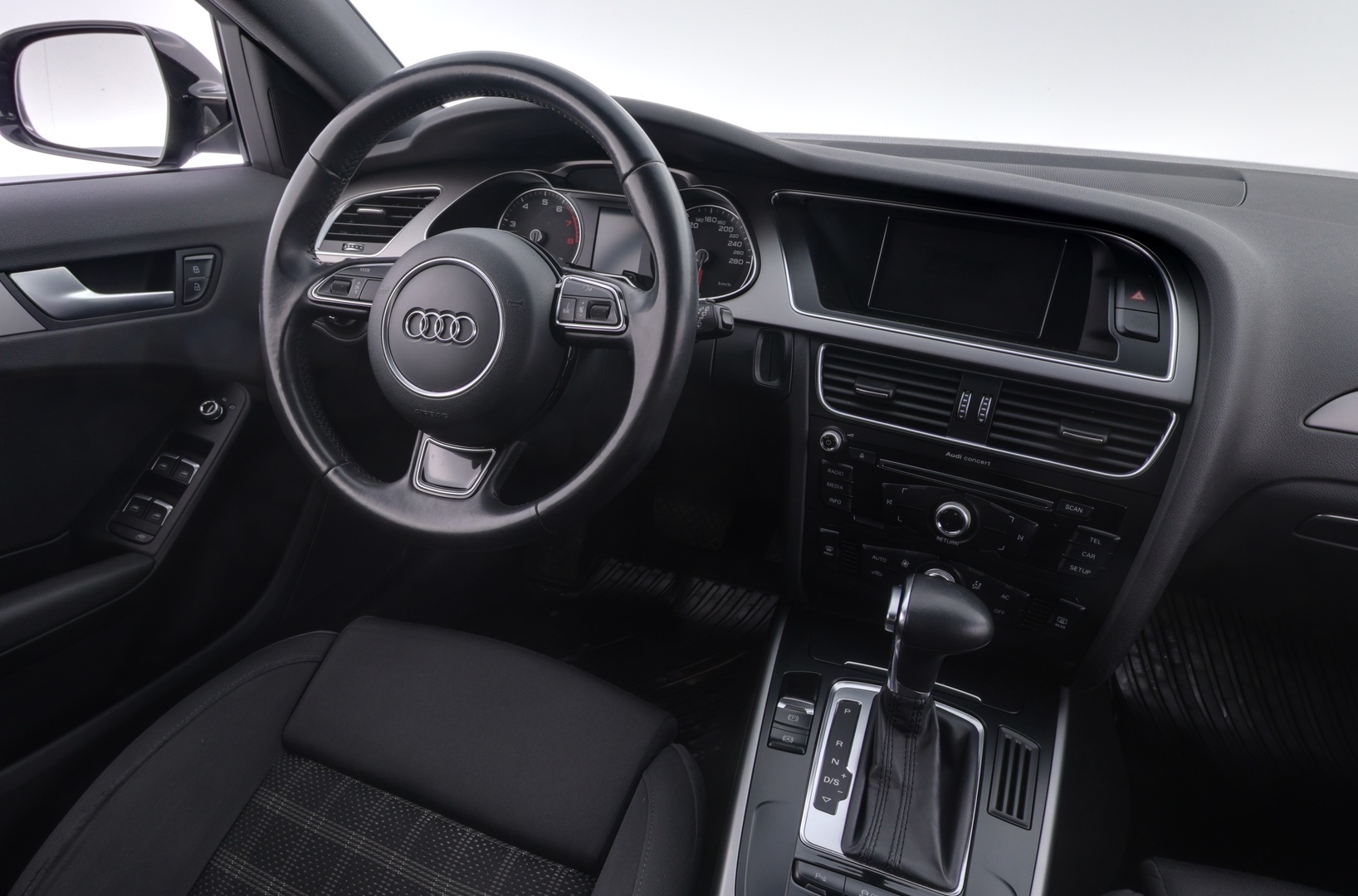 AUDI A4 2013