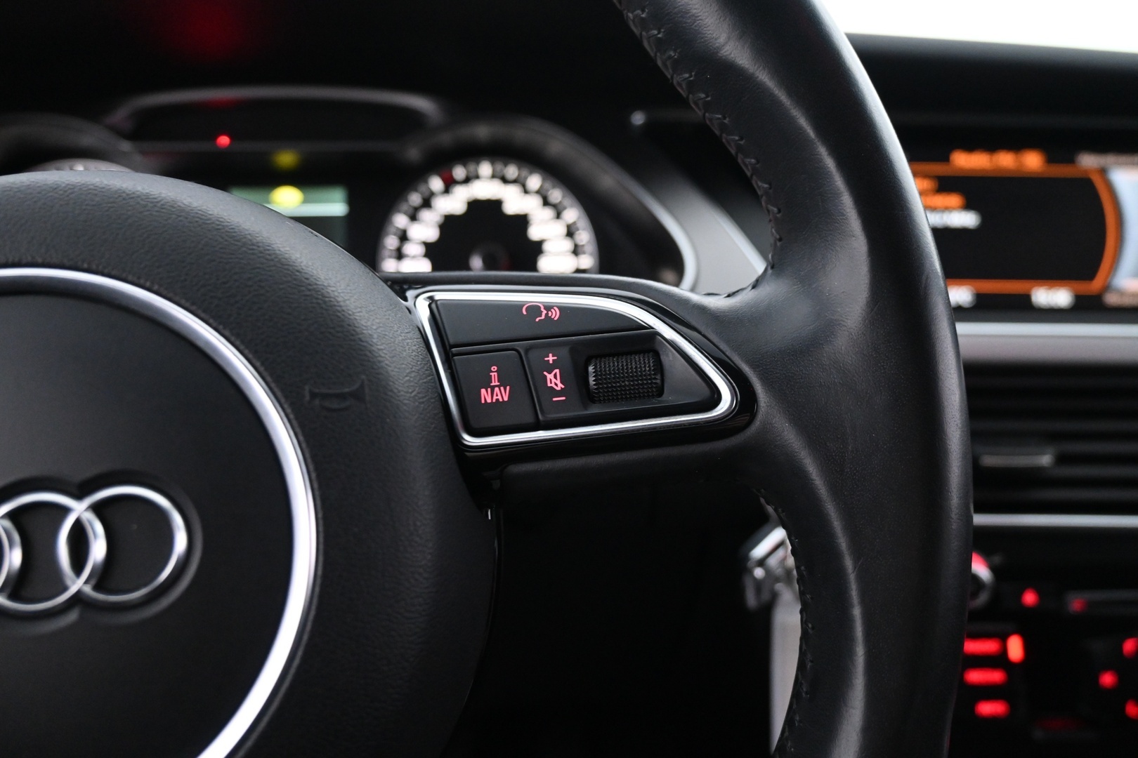 AUDI A4 2013