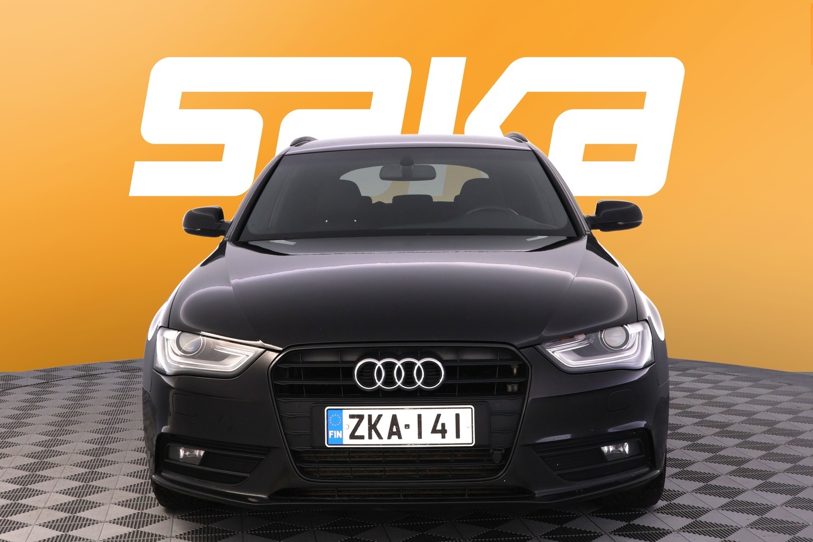 AUDI A4 2013