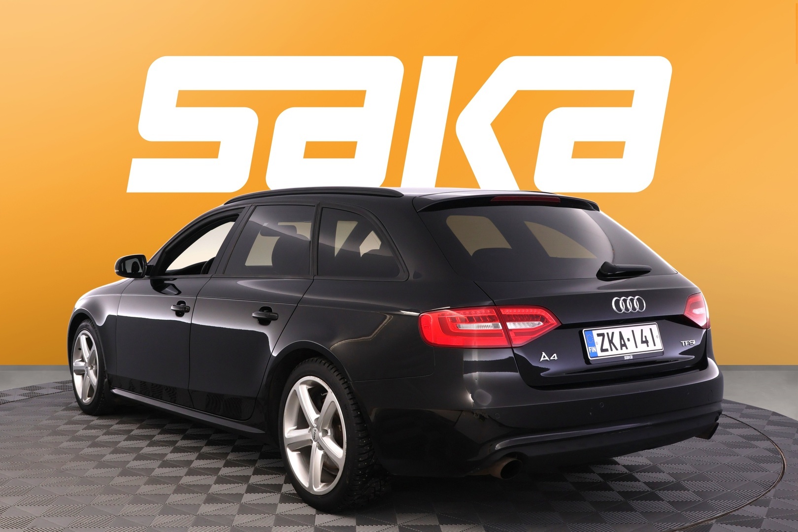 AUDI A4 2013