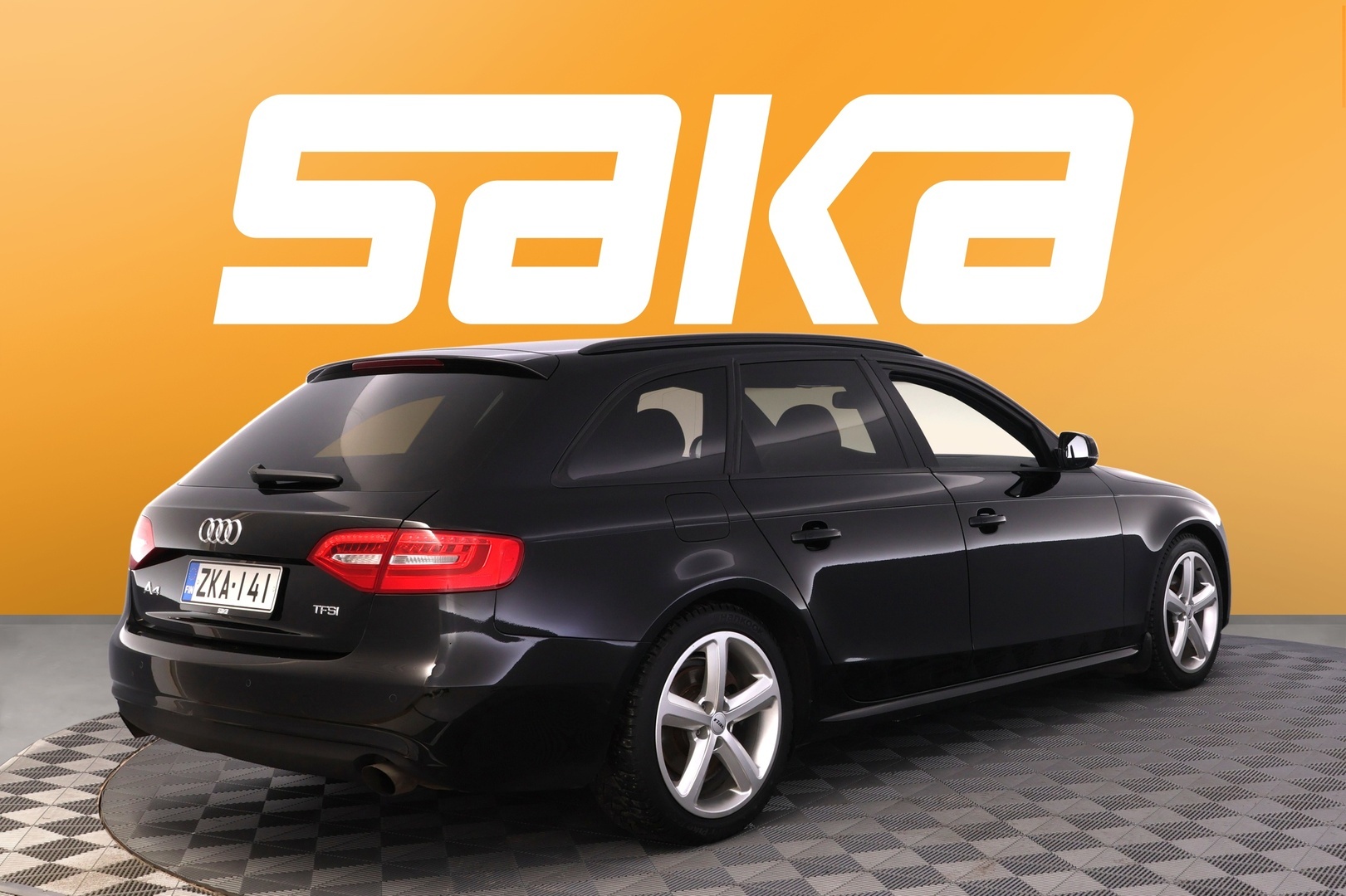 AUDI A4 2013