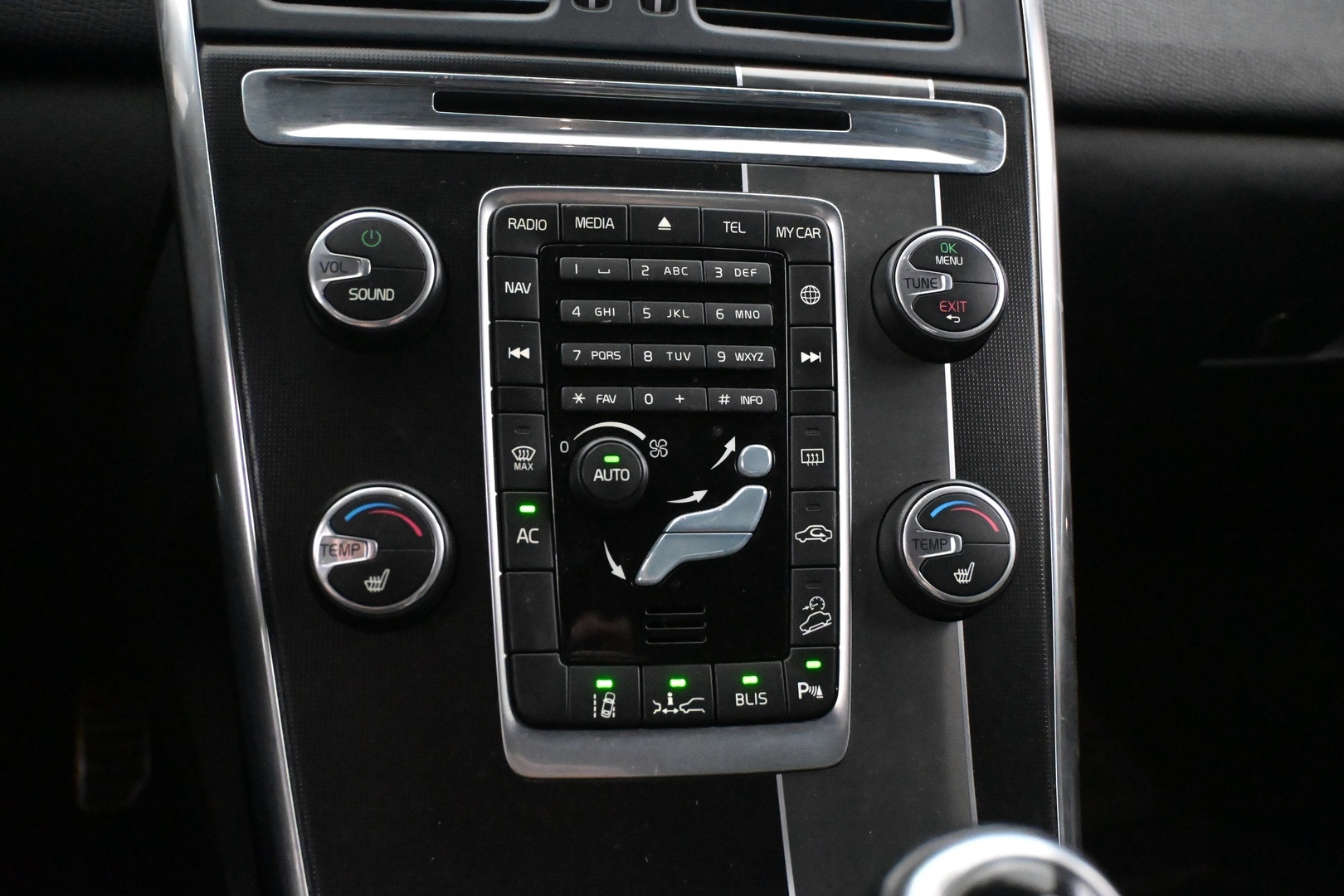 VOLVO XC60 2014