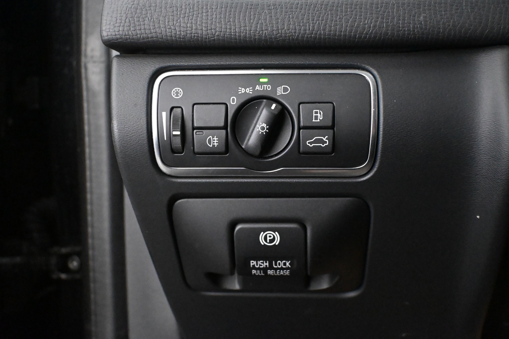 VOLVO XC60 2014