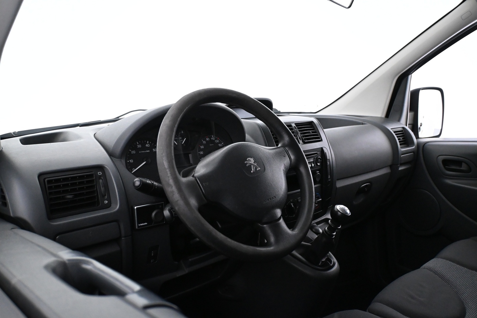 PEUGEOT Expert 2015