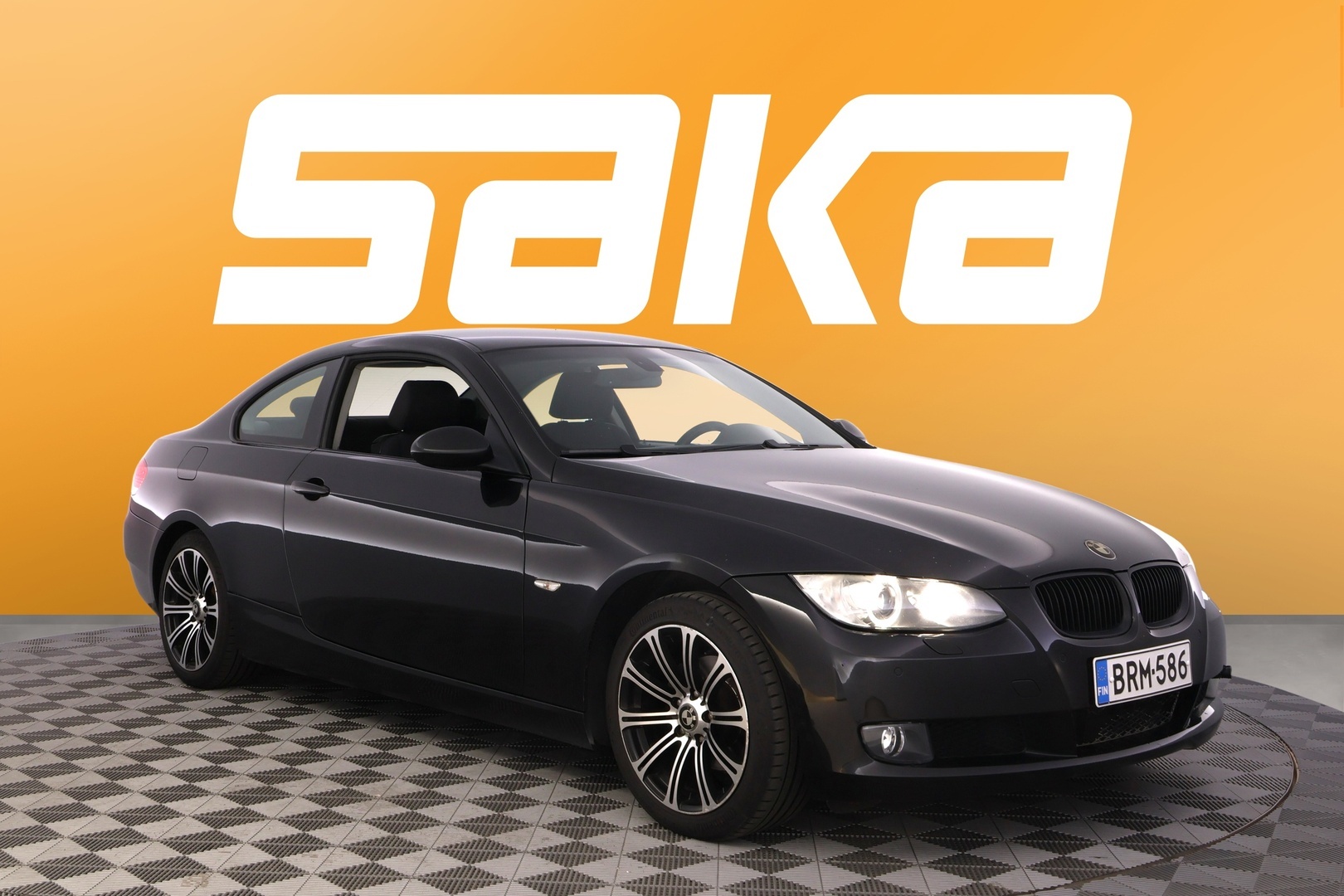 BMW 320 2007