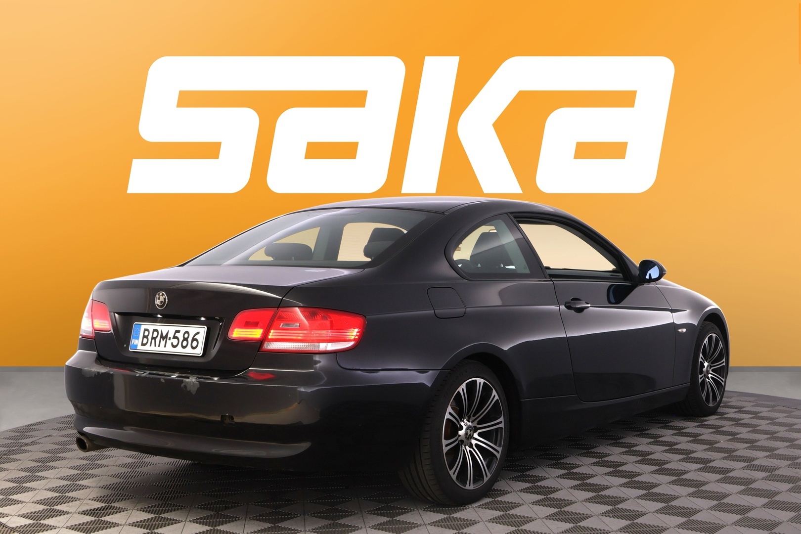 BMW 320 2007