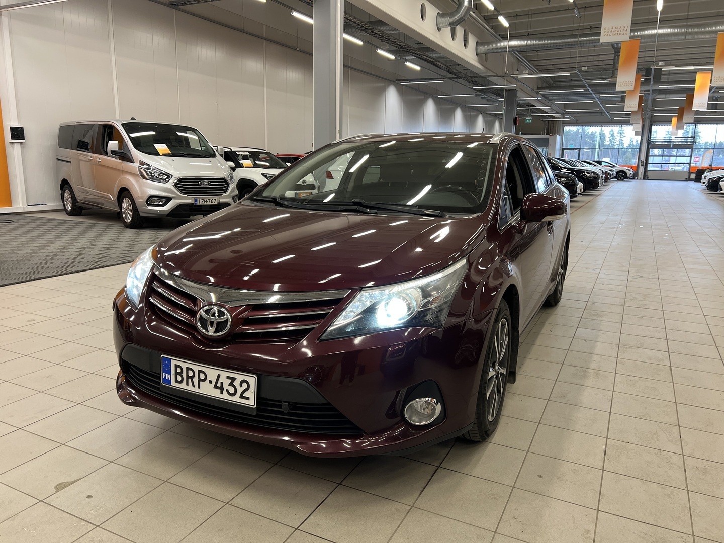 TOYOTA Avensis 2014