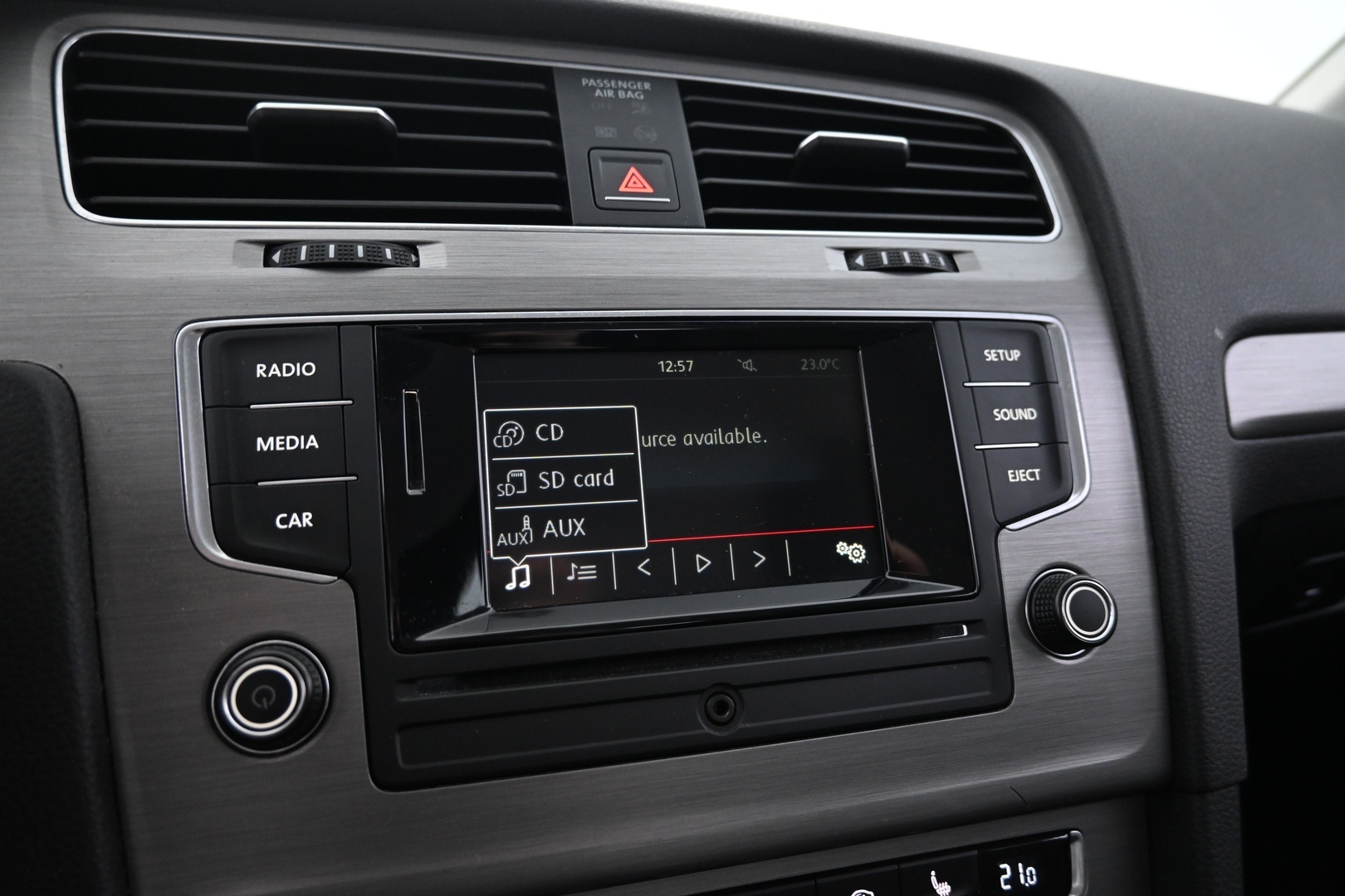 VOLKSWAGEN Golf 2015