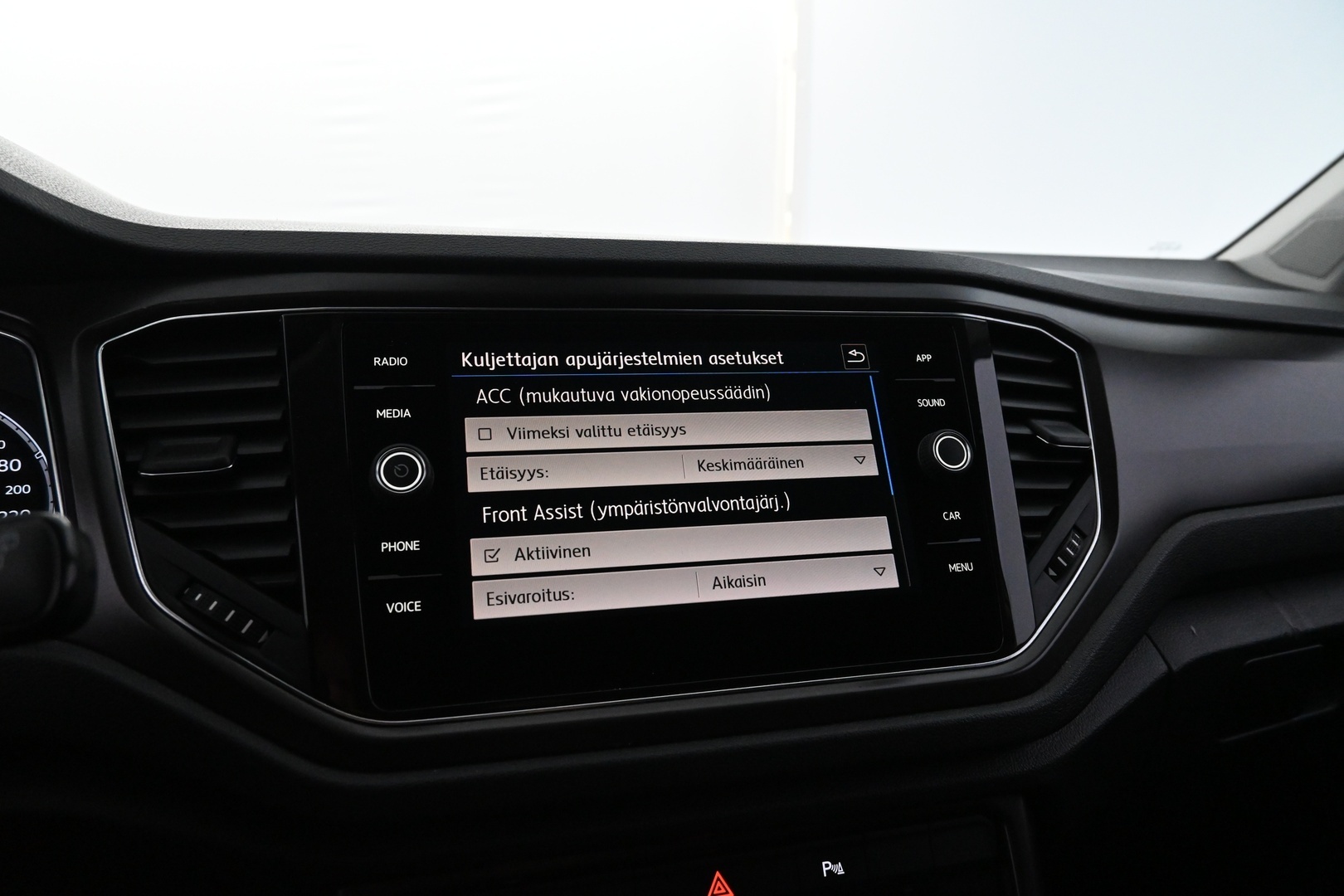 VOLKSWAGEN T-Roc 2019
