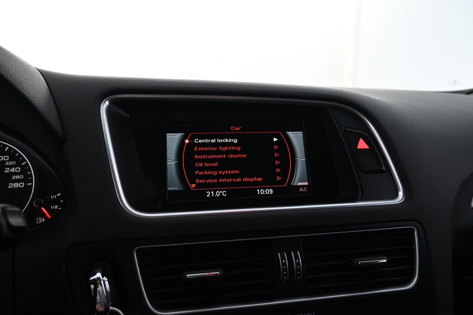 AUDI Q5 2016