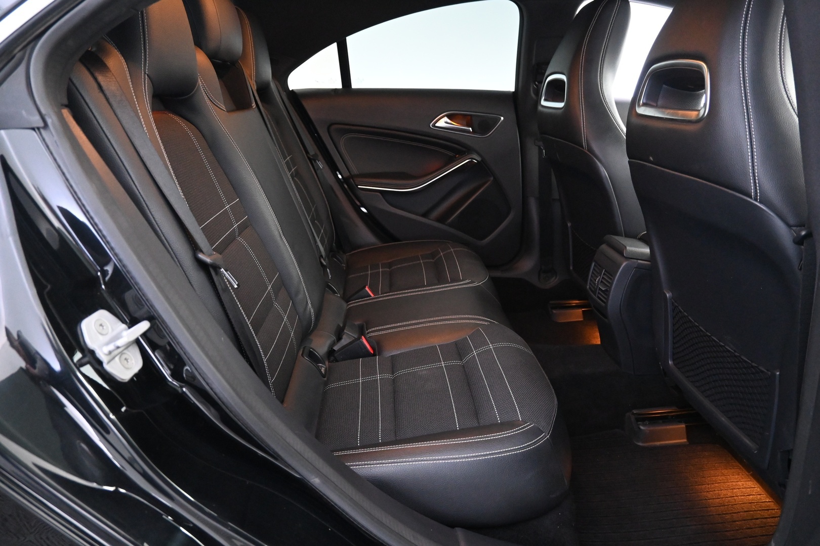 MERCEDES-BENZ CLA 2013