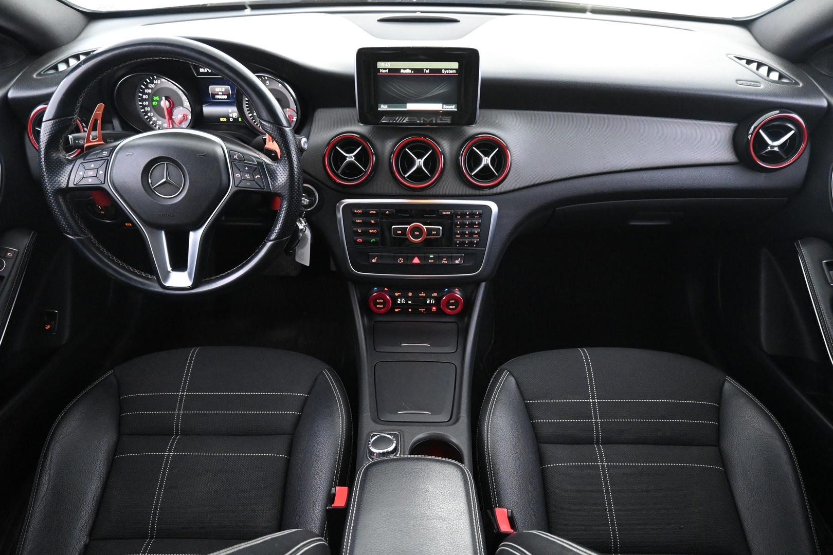 MERCEDES-BENZ CLA 2013