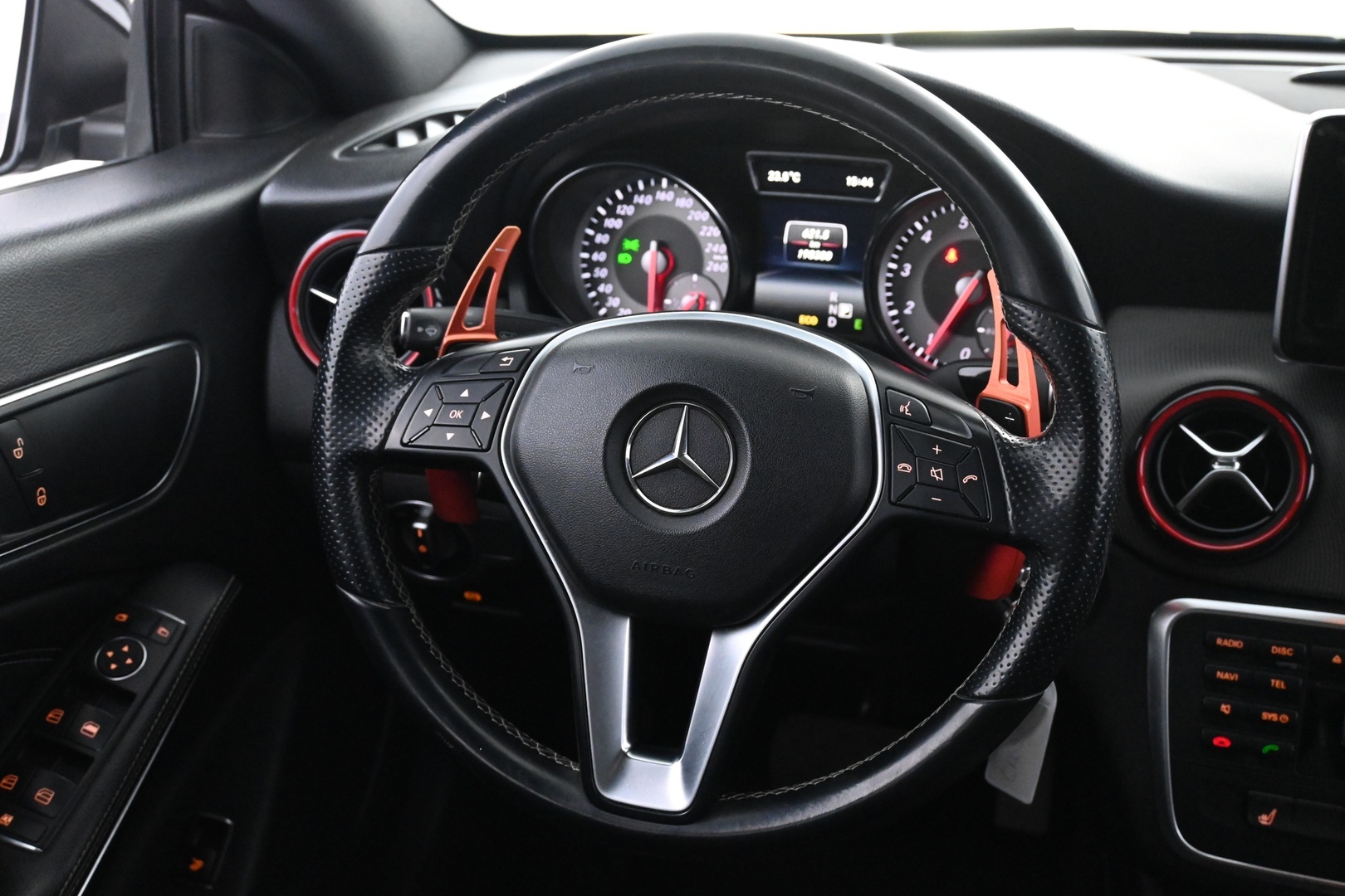 MERCEDES-BENZ CLA 2013