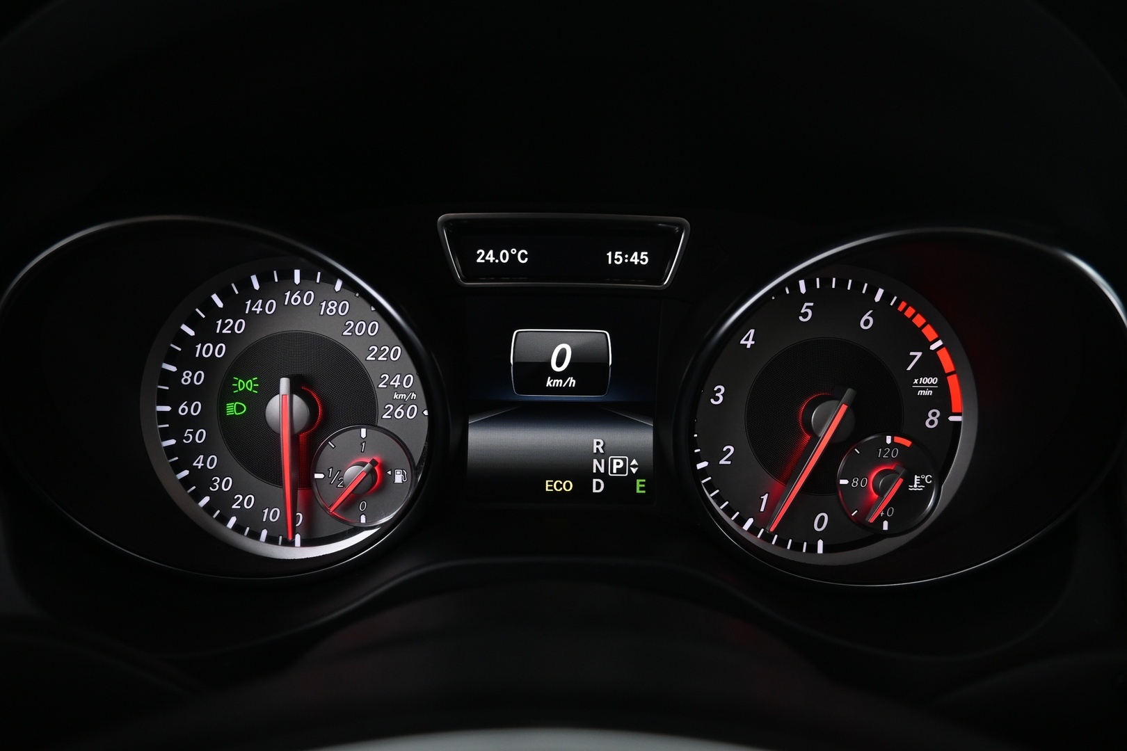 MERCEDES-BENZ CLA 2013
