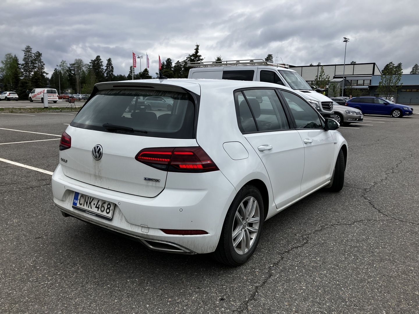 VOLKSWAGEN Golf 2019