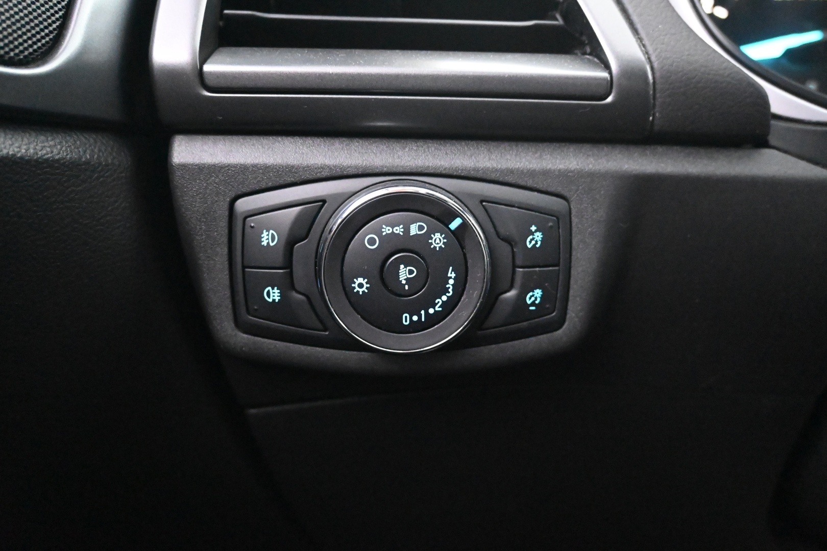 FORD Mondeo 2015