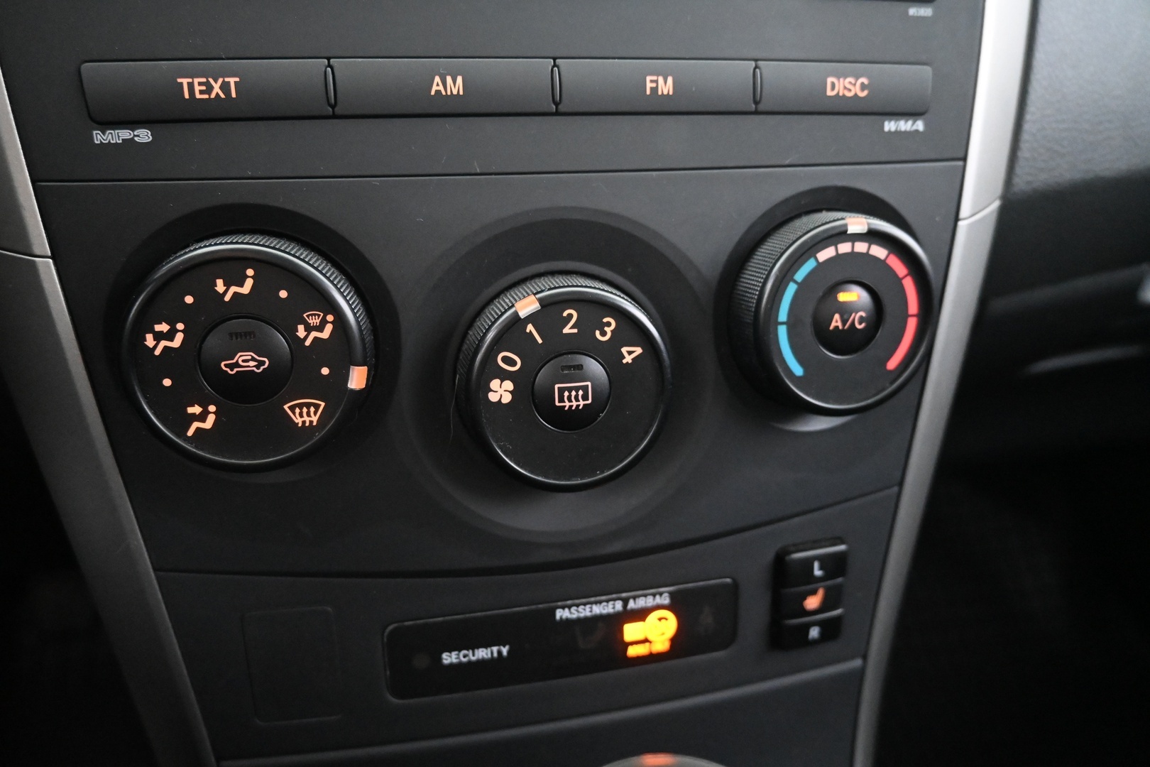 TOYOTA Corolla 2008