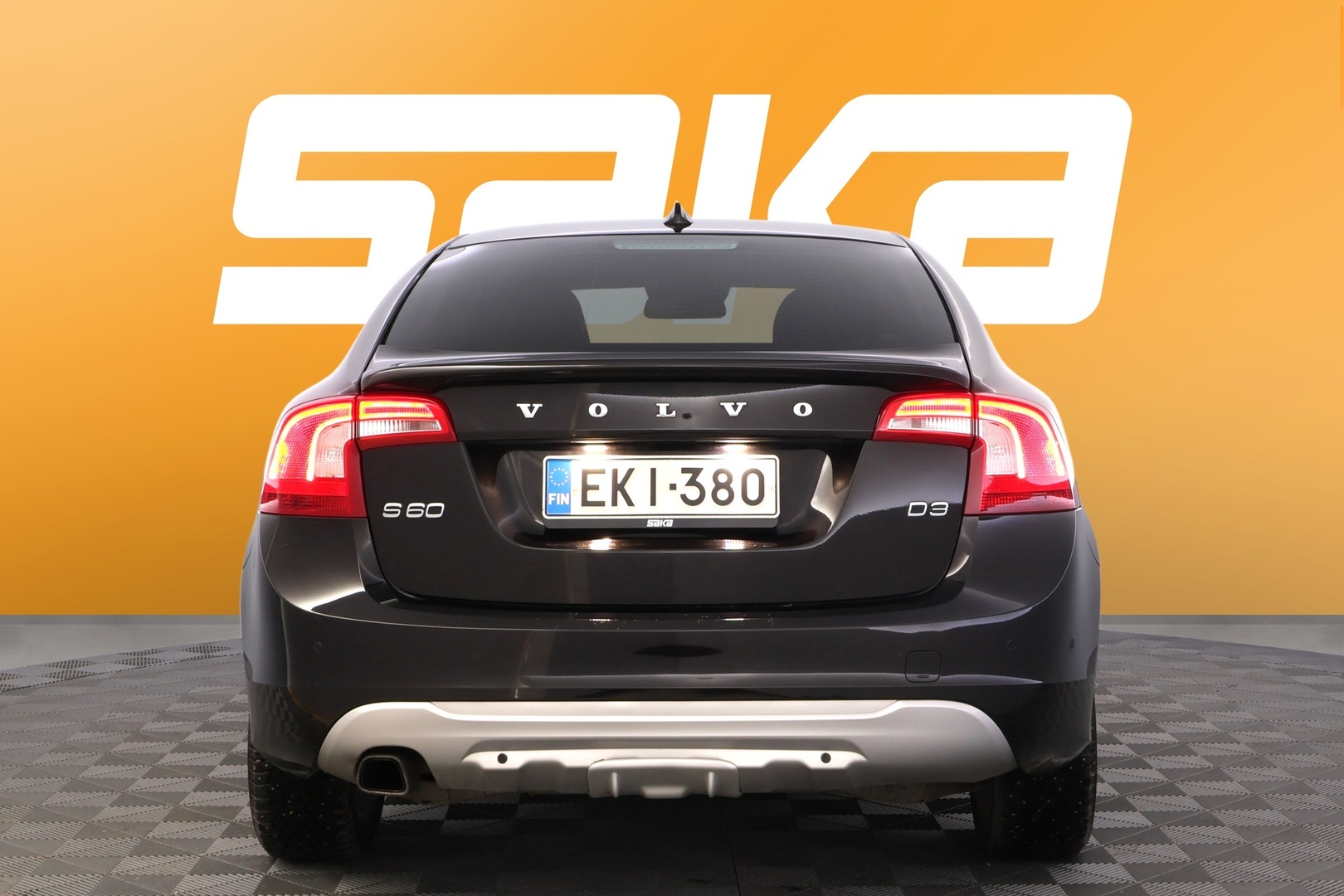 VOLVO S60 2011