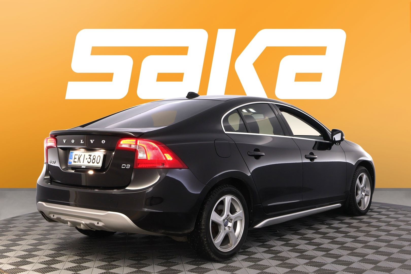 VOLVO S60 2011