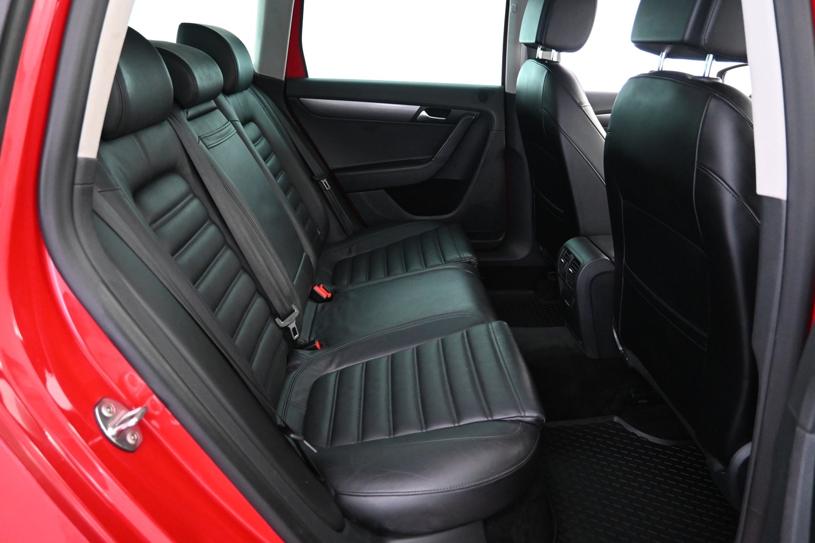 VOLKSWAGEN PASSAT 2014