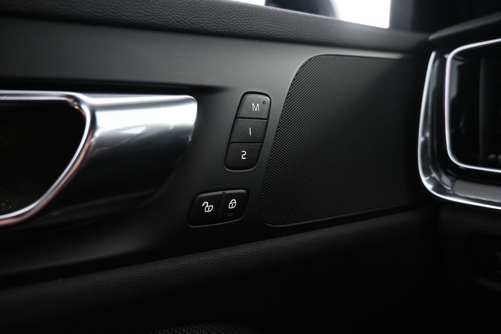 VOLVO S60 2020