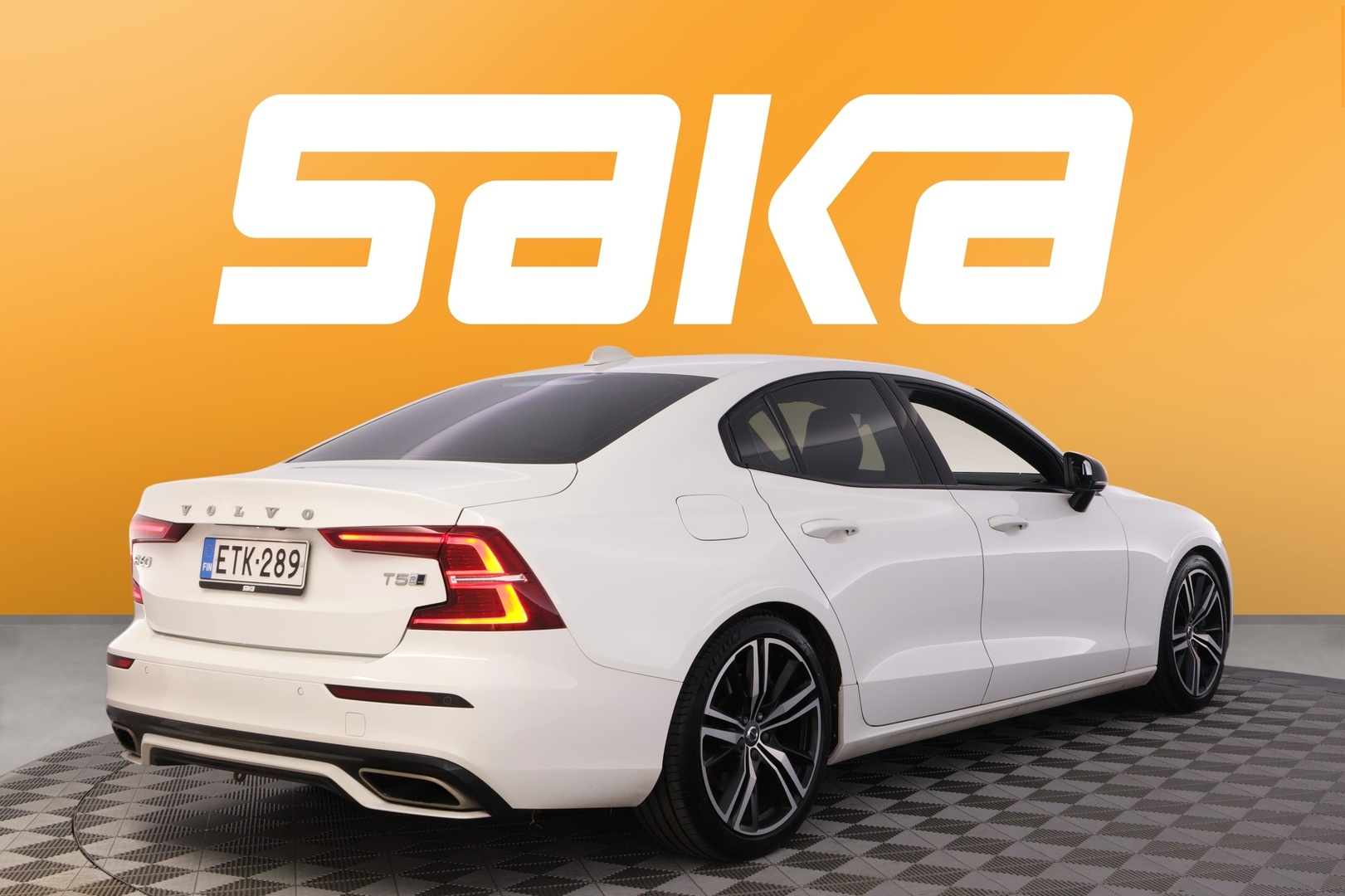 VOLVO S60 2020