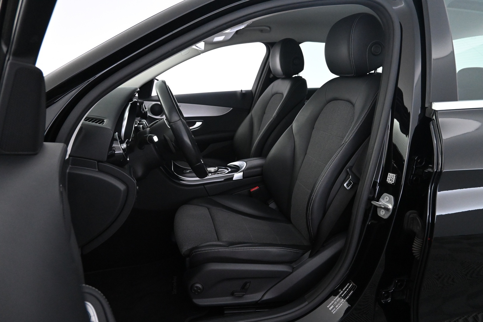 MERCEDES-BENZ C 2020