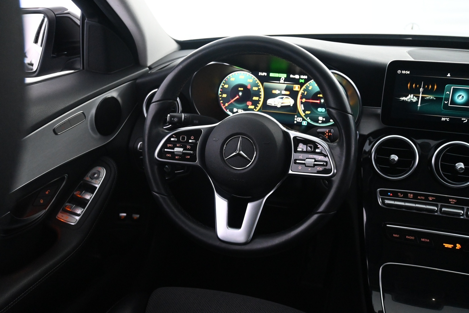 MERCEDES-BENZ C 2020