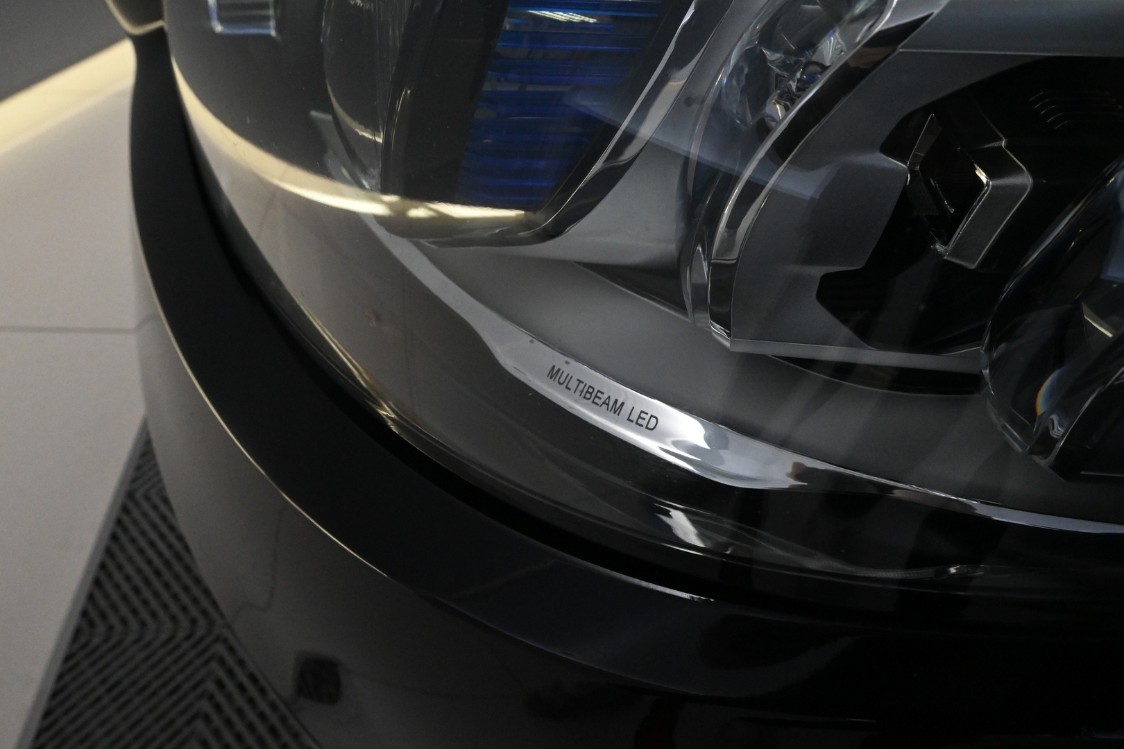 MERCEDES-BENZ C 2020