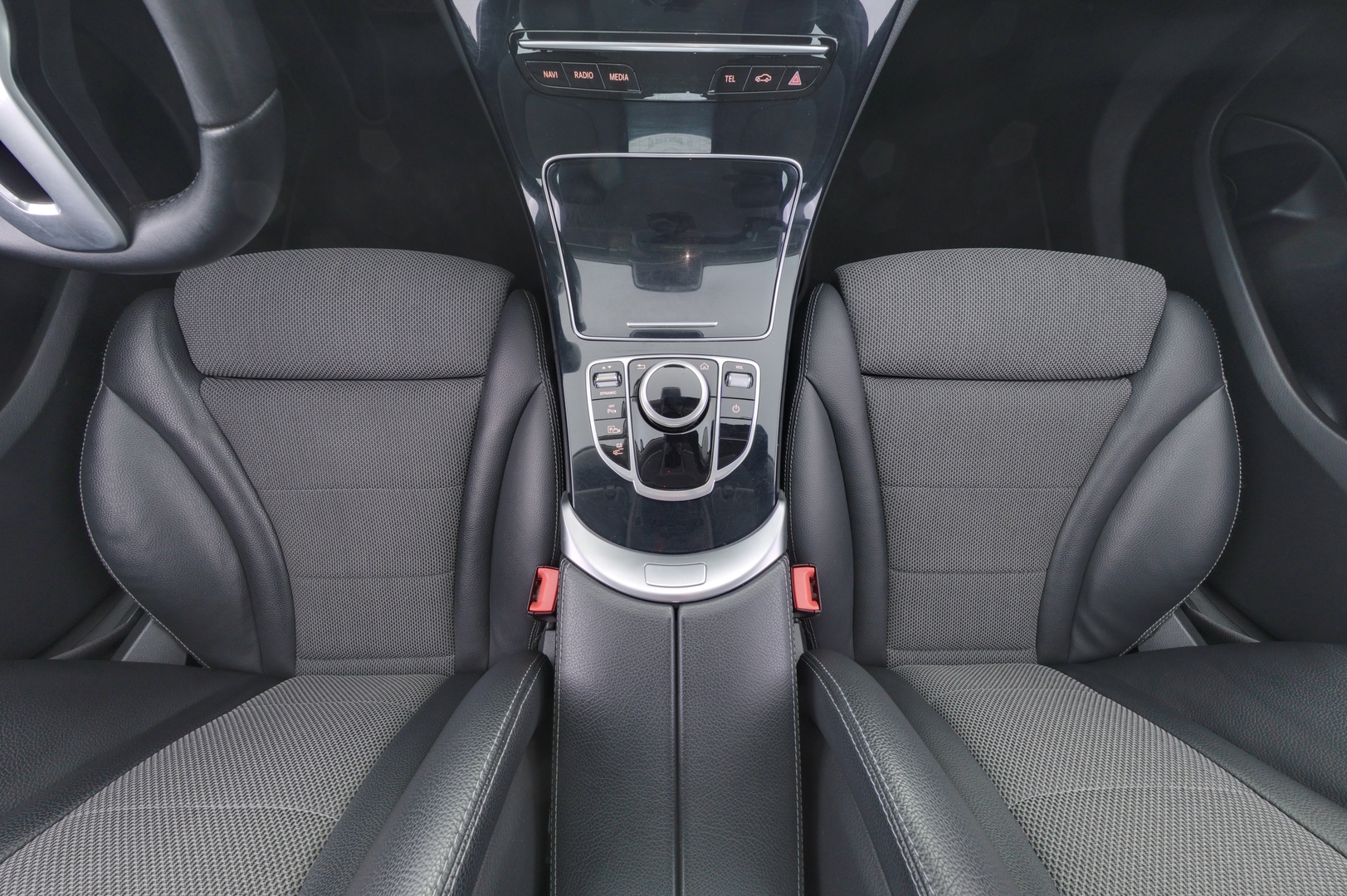 MERCEDES-BENZ C 2020