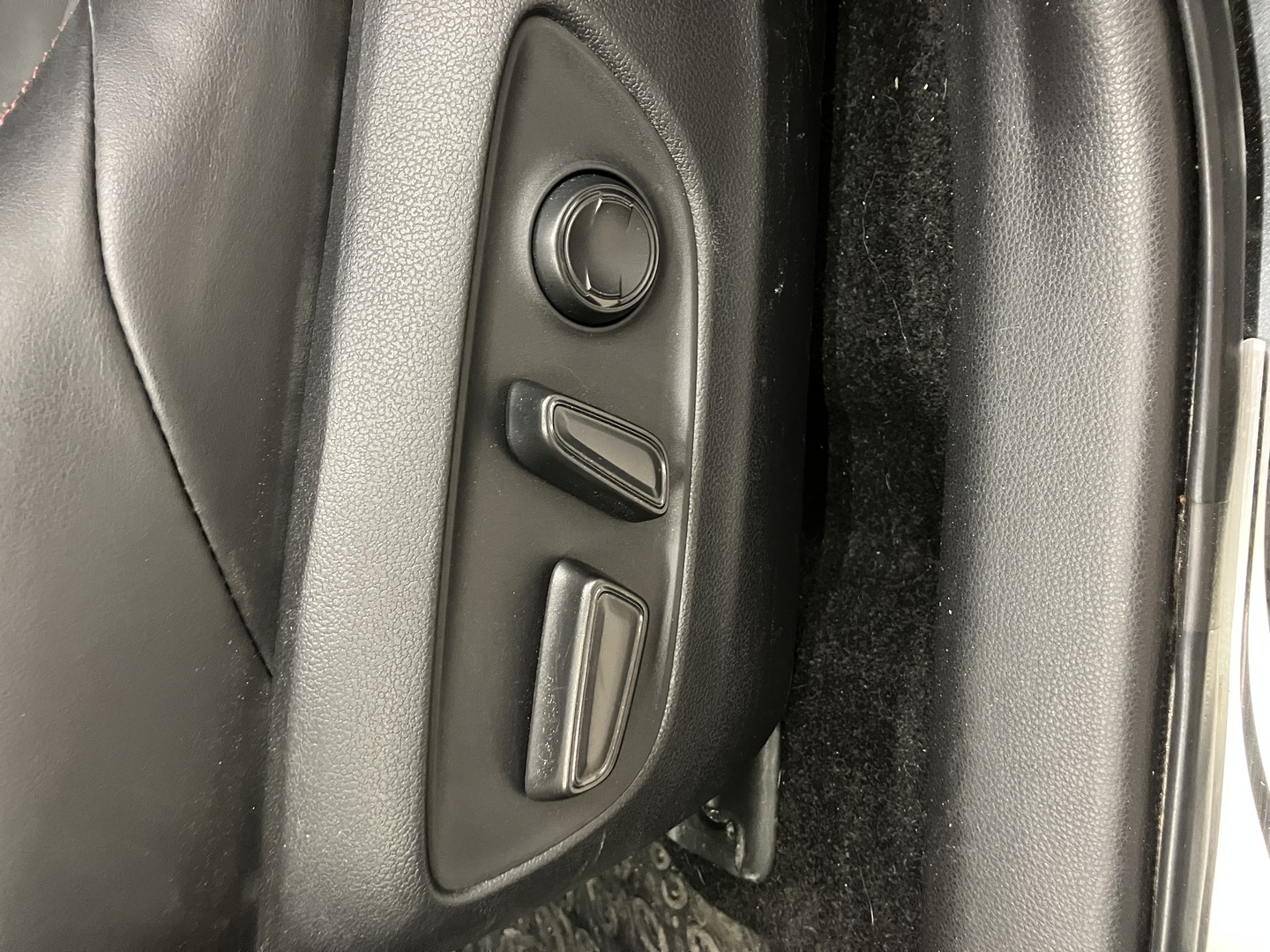 TOYOTA RAV4 Plug-in 2023