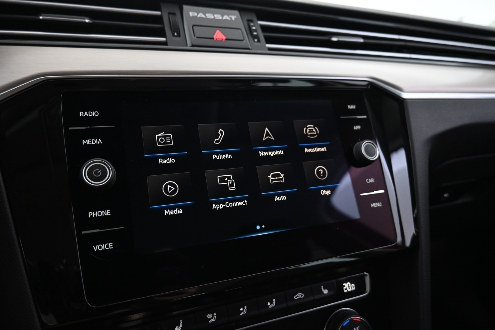 VOLKSWAGEN Passat 2020