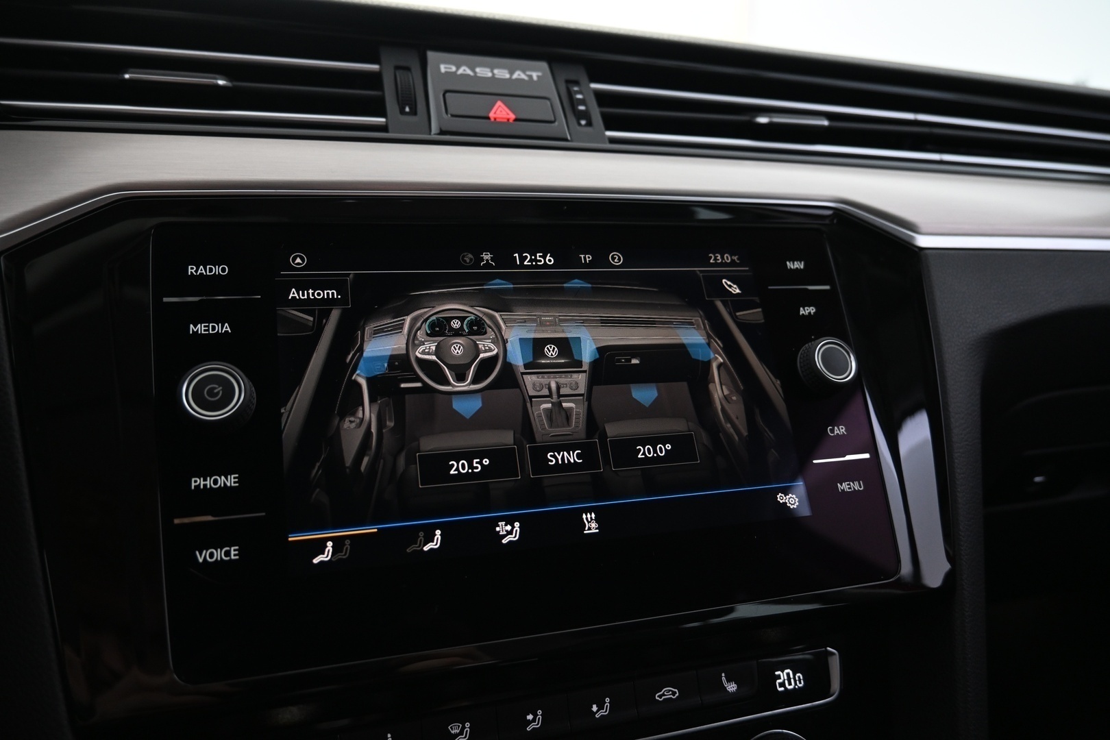 VOLKSWAGEN Passat 2020