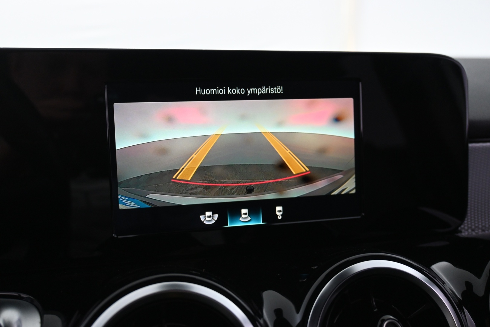 MERCEDES-BENZ GLB 2021