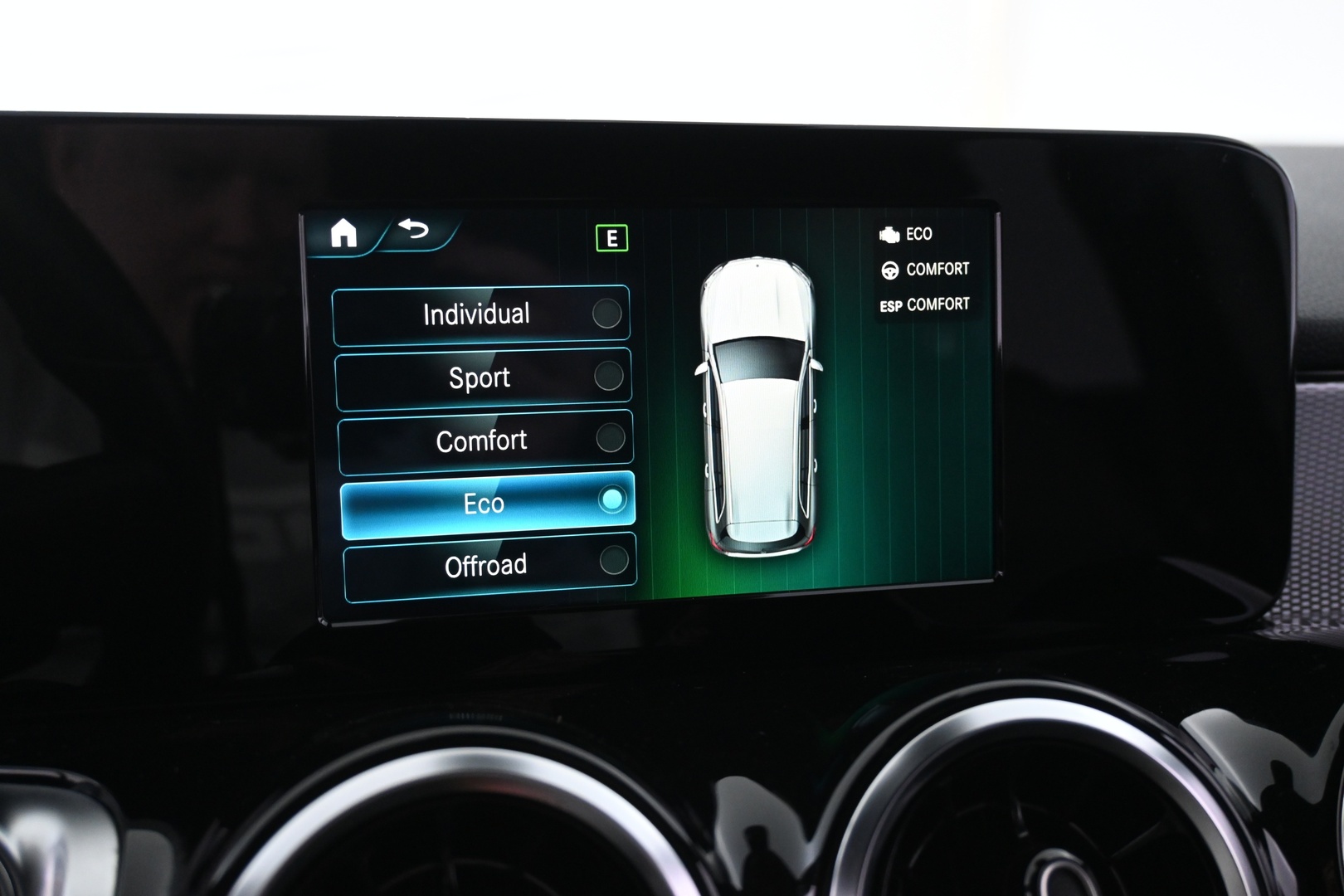 MERCEDES-BENZ GLB 2021