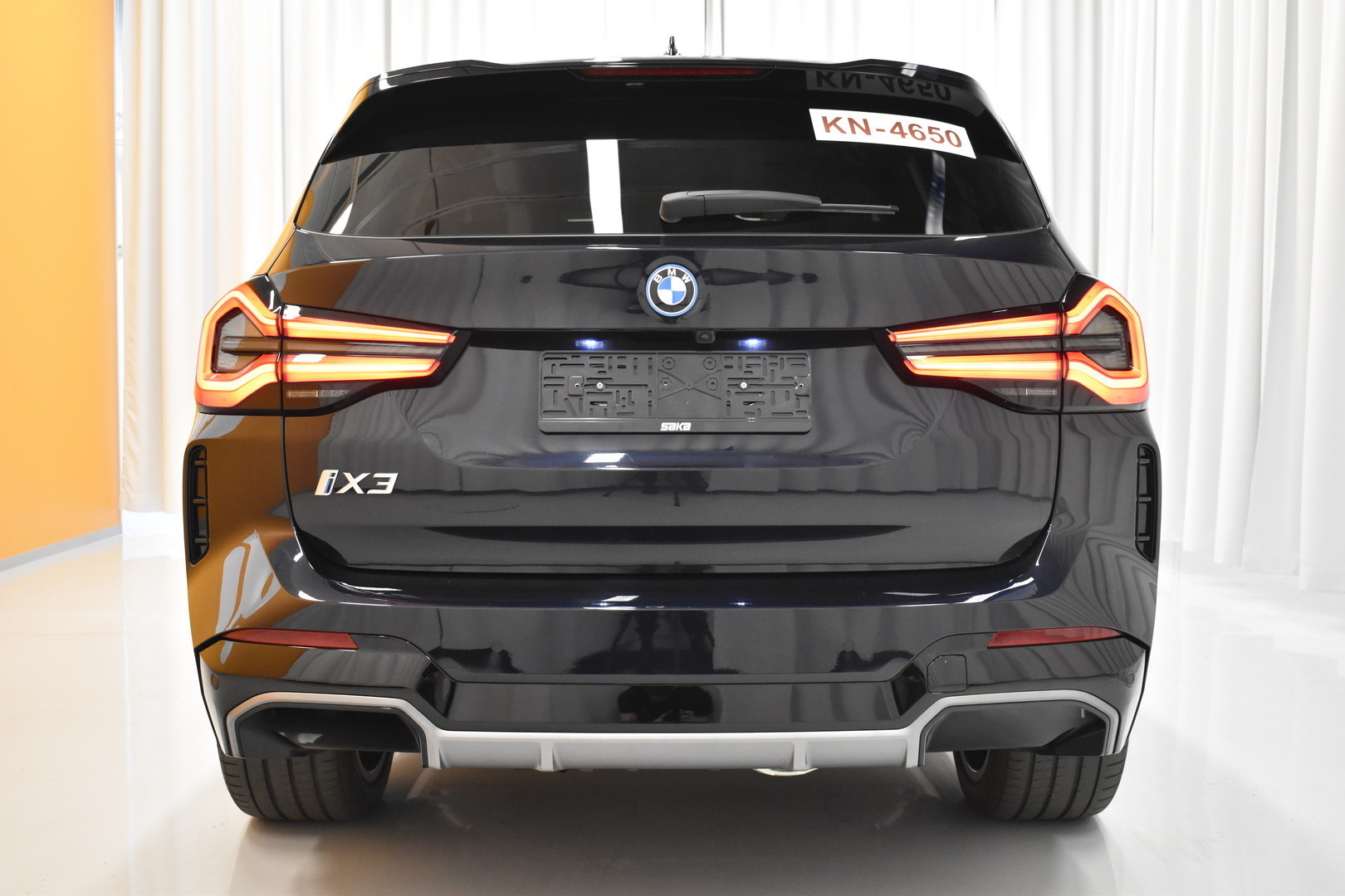 BMW iX3 2022