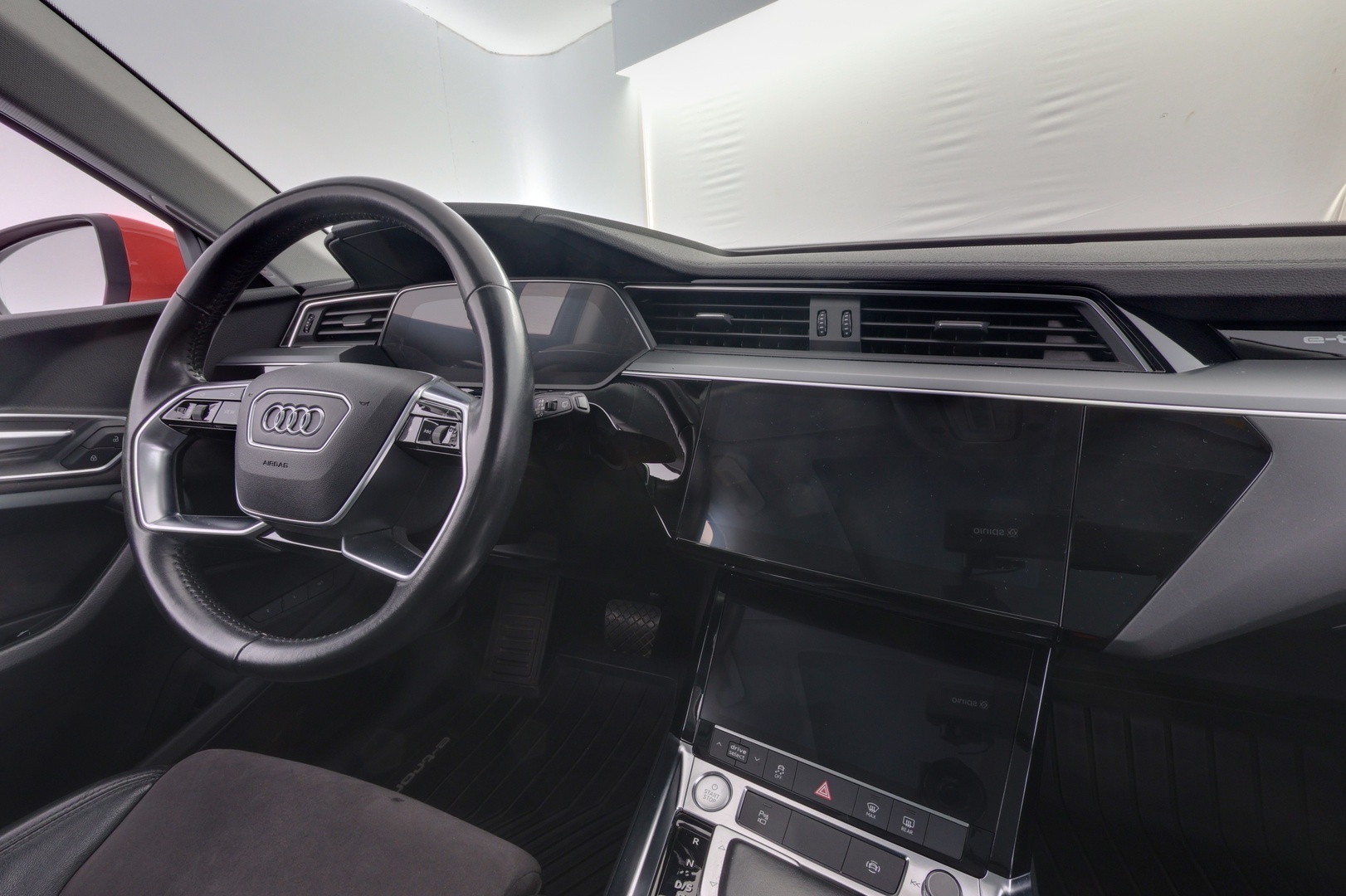 AUDI e-tron 2019