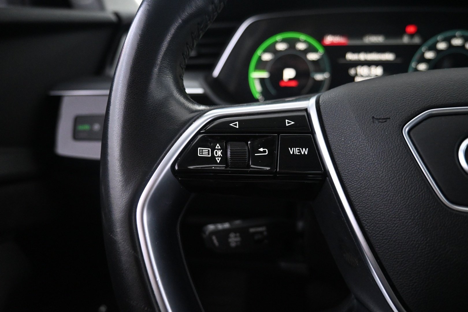 AUDI e-tron 2019