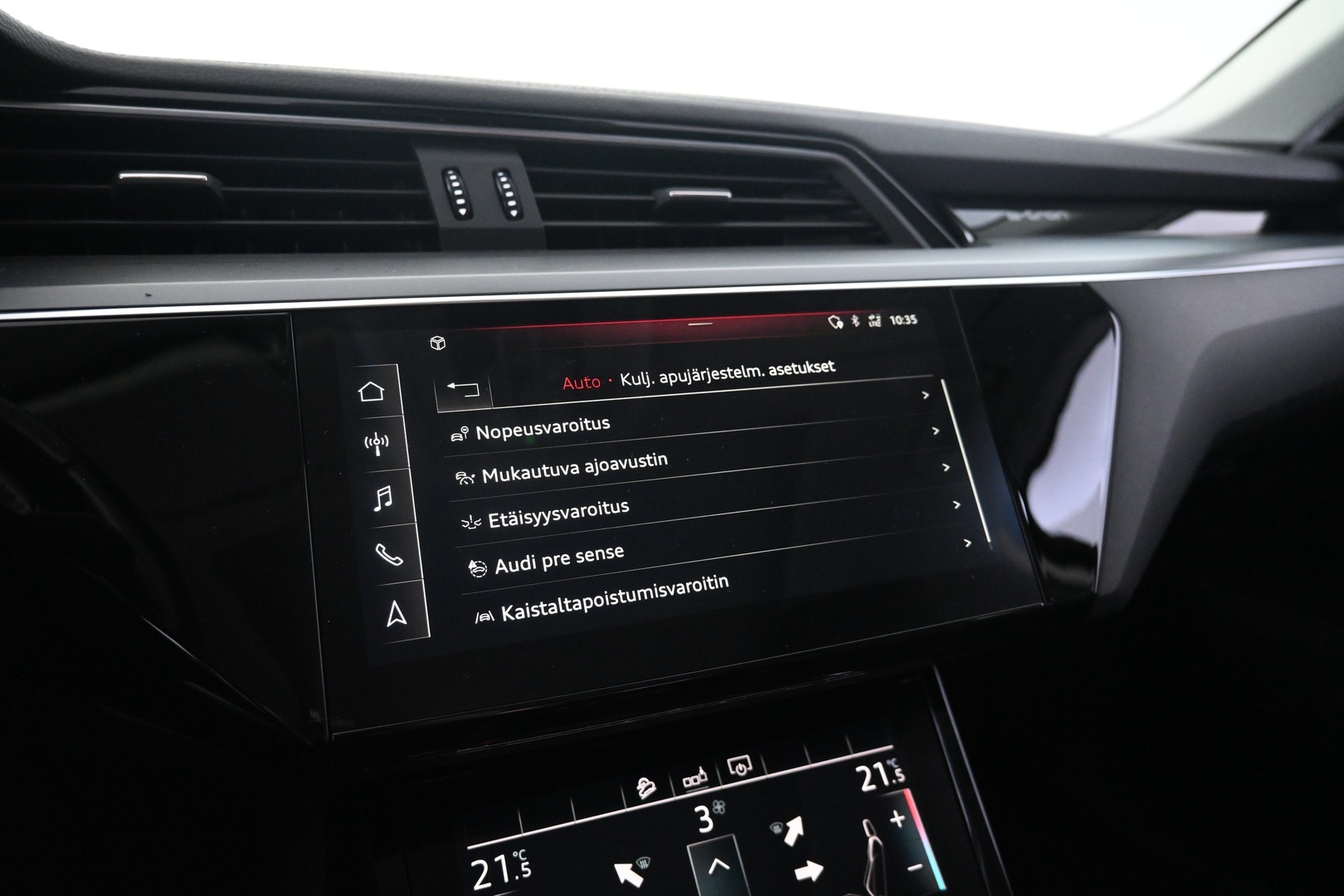 AUDI e-tron 2019