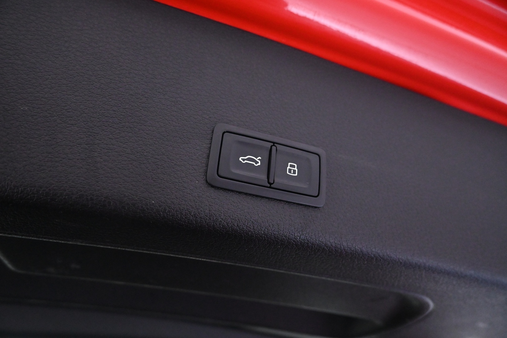 AUDI e-tron 2019