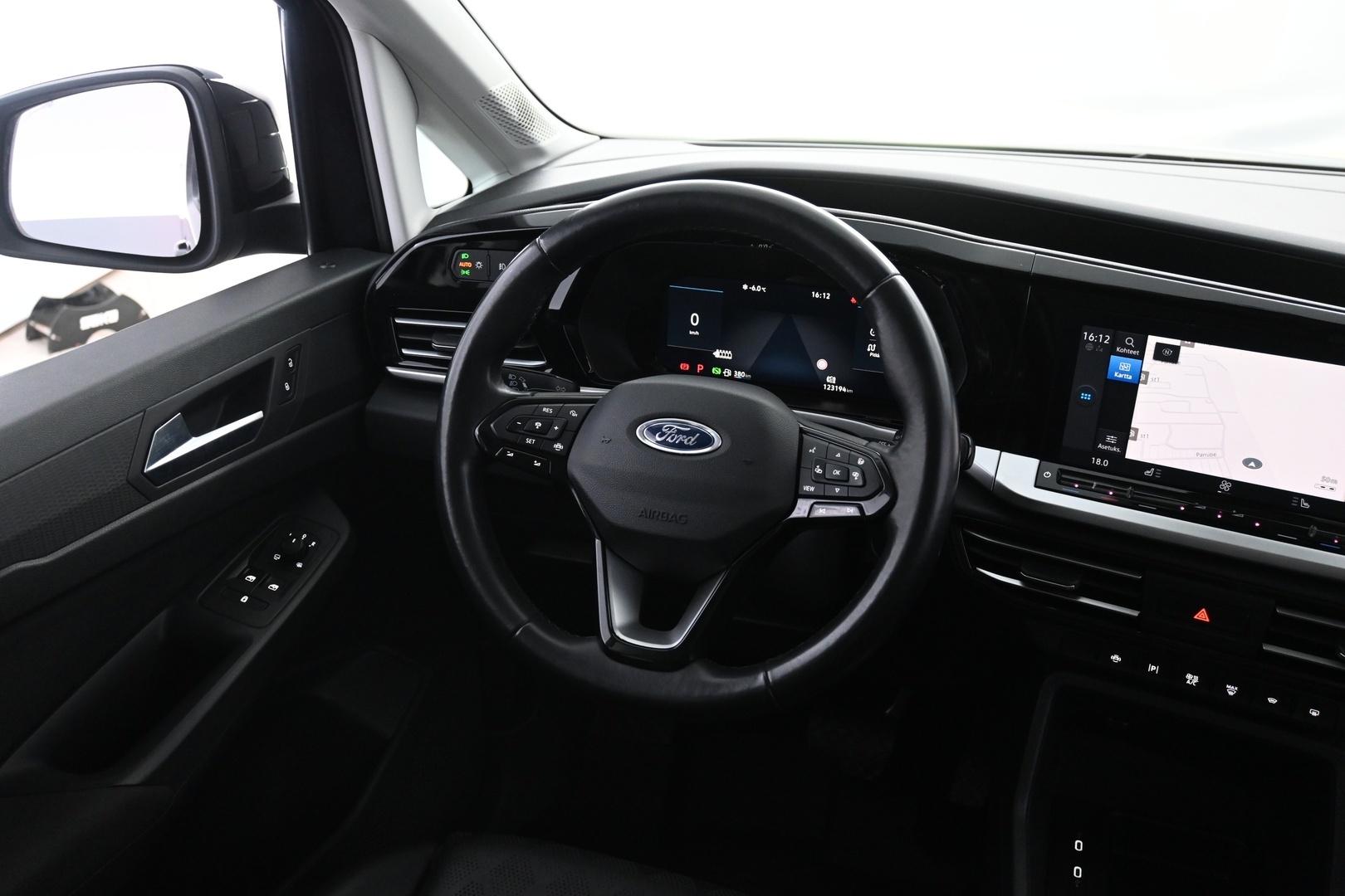 FORD Grand Tourneo Connect 2024