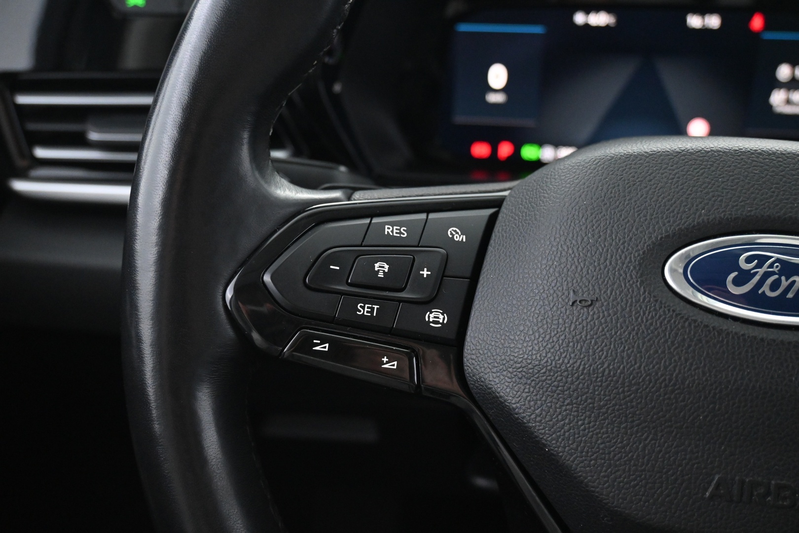 FORD Grand Tourneo Connect 2024