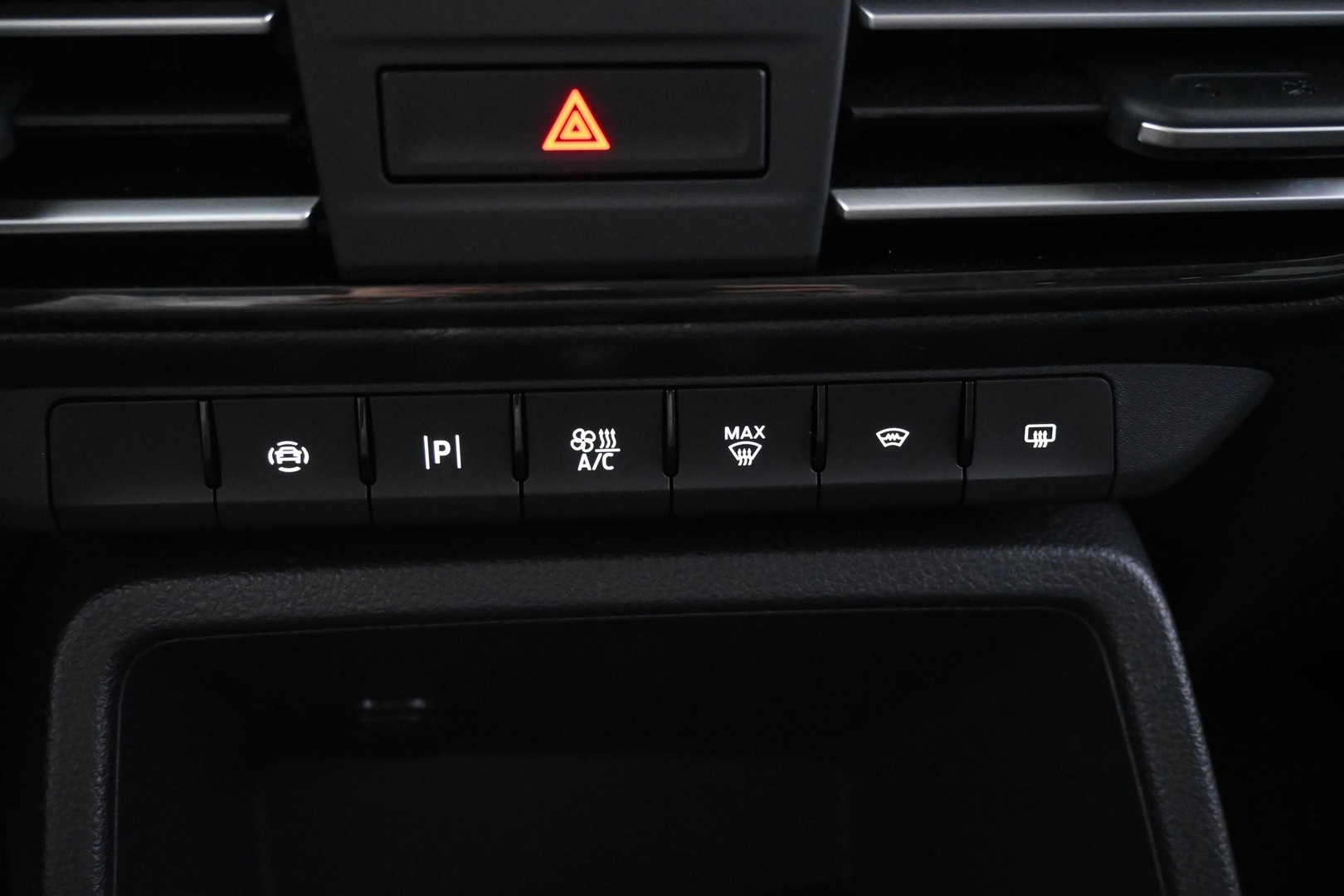 FORD Grand Tourneo Connect 2024