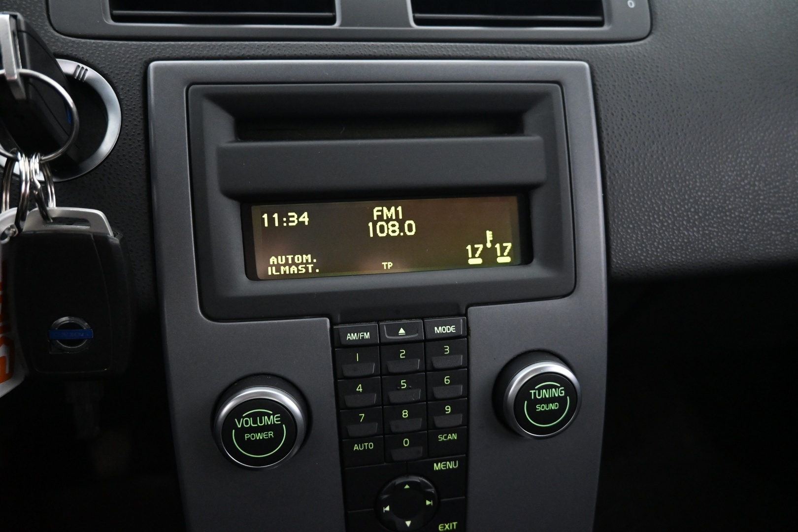 VOLVO S40 2011